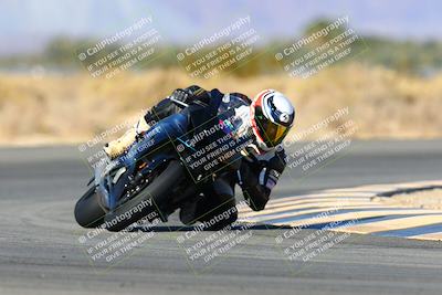 media/Jan-09-2022-SoCal Trackdays (Sun) [[2b1fec8404]]/Turn 16 (11am)/